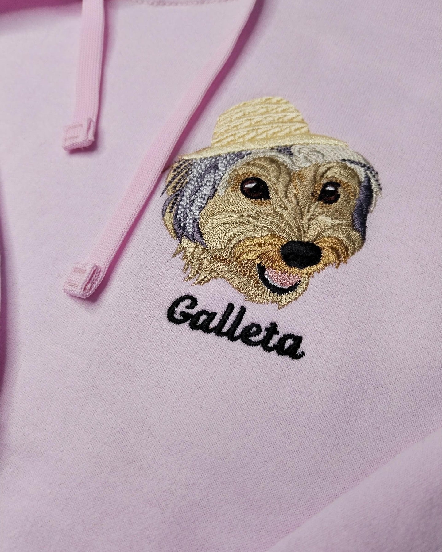 🐾 Bordado hiper-realista 🧵
