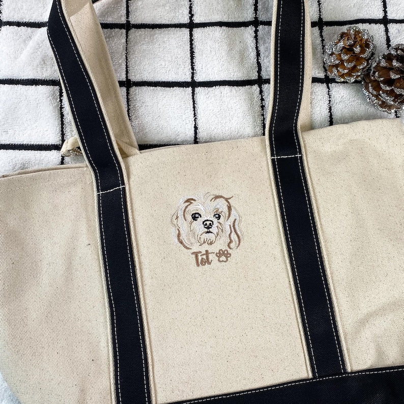 🐾 Tote Bag con bordado hiper-realista 🧵